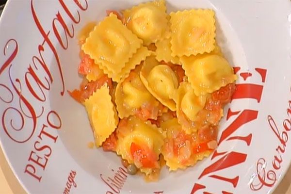 Ravioli di asiago al pepe verde