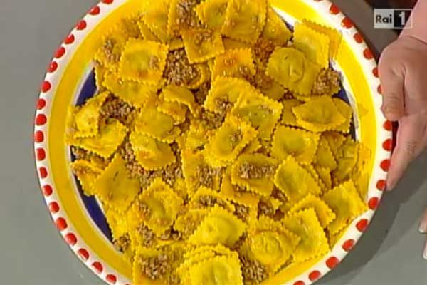 Ravioli alle pere con salsa d'agnello - Alessandra Spisni