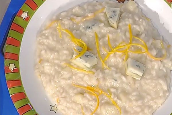 Risotto all'arancia pere e toma blu