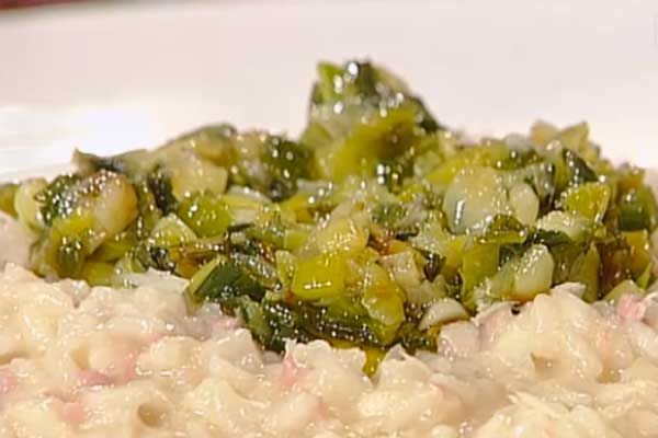 Risotto con salsiccia robiola e cipollotti