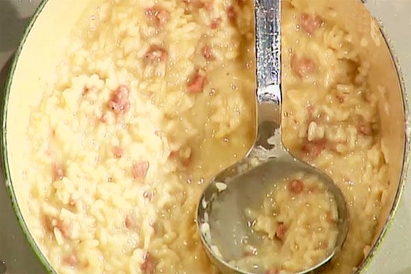 Risotto con salsiccia alla birra - Antonella Clerici