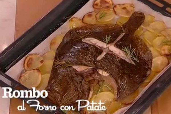 Rombo al forno con patate - I men di Benedetta