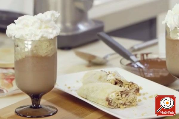 Rotolo dolce di piadina con smoothie - Molto Bene