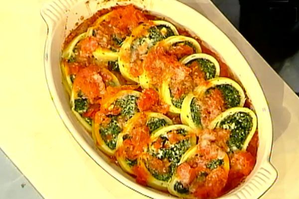 Ricetta Rotolo di spinaci e ricotta - Anna Moroni Rotolo di spinaci e ricotta - Anna Moroni