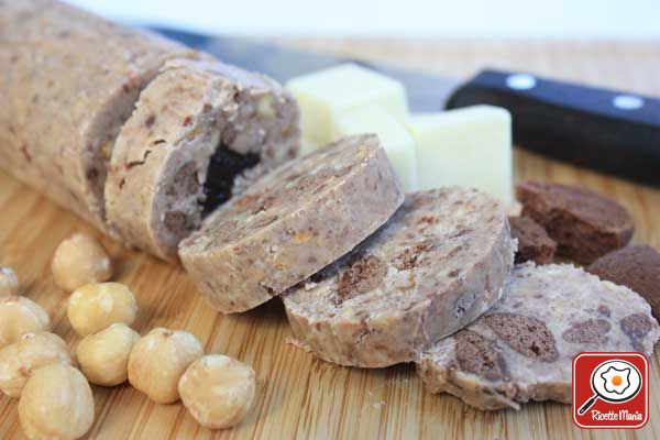 Ricetta Salame di cioccolato bianco - Ambra Romani Salame di cioccolato bianco - Ambra Romani