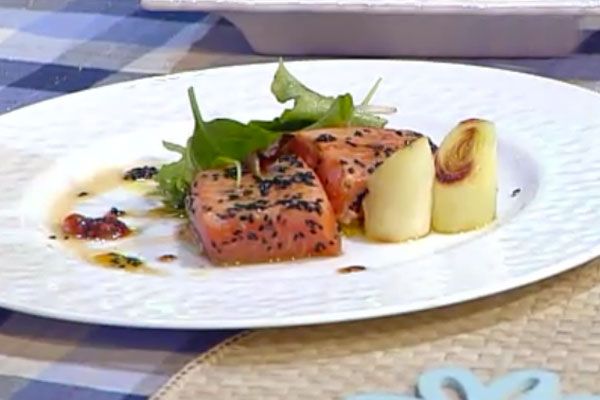 Salmone con porri alla vaniglia - Andrea Ribaldone