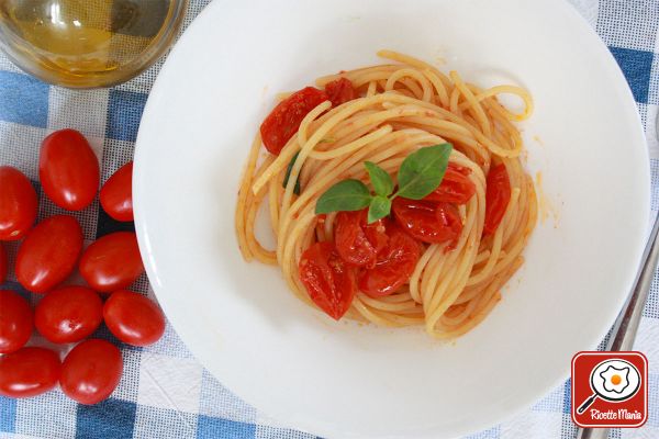 Spaghetti al pomodoro