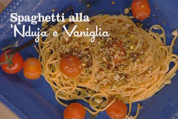 Spaghetti alla nduja e vaniglia - I menù di Benedetta