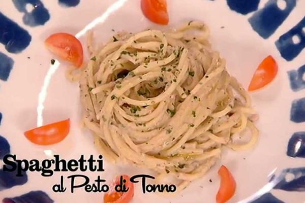 Spaghetti al pesto di tonno - I men di Benedetta