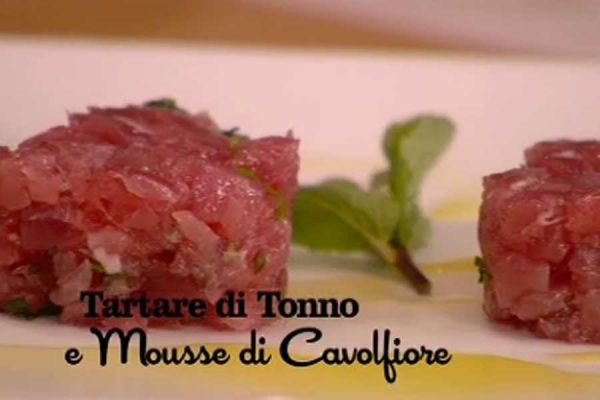 Tartare di tonno e mousse di cavolfiore - I men di Benedetta