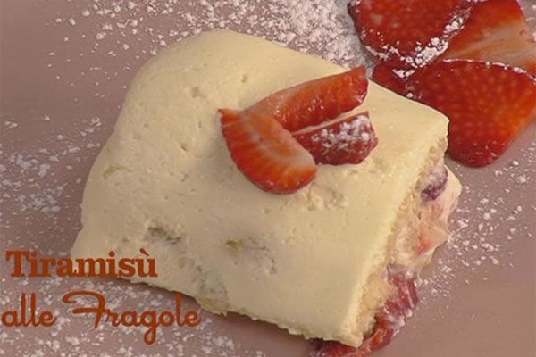 Tiramis alle fragole e yogurt - I men di Benedetta