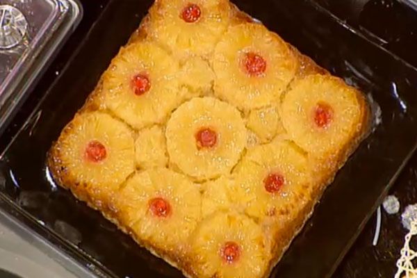 Torta di ananas rovesciata - Anna Moroni