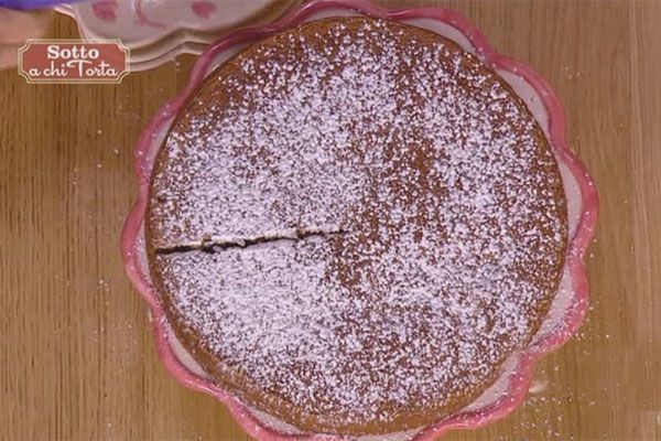 Torta banana e mandorle senza farina - I men di Benedetta