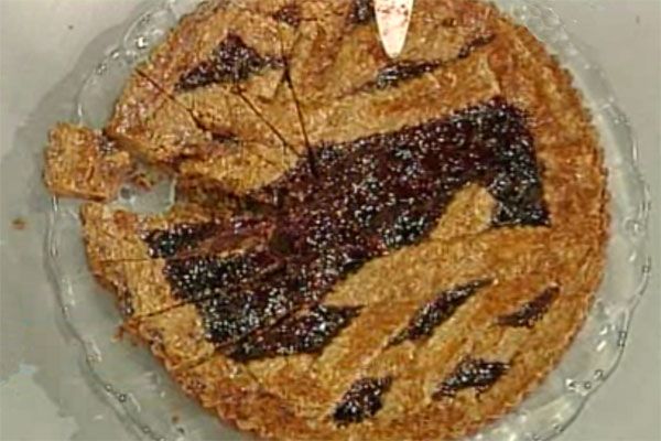 Torta di mandorle e marmellata di amarene - Anna Moroni