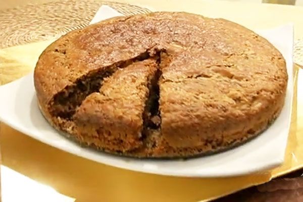 Torta soffice con banane e cioccolato - cotto e mangiato