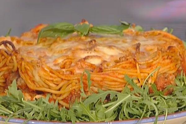 Torta di spaghetti e polpette