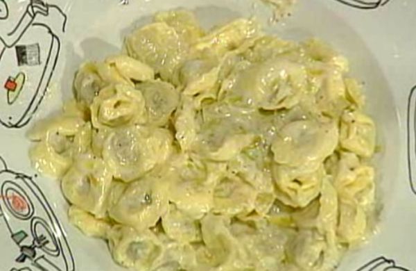 Tortellini in salsa di porri - Antonella Clerici