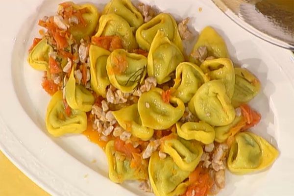 Tortelli di bietoline con salsa di coniglio - Alessandra Spisni