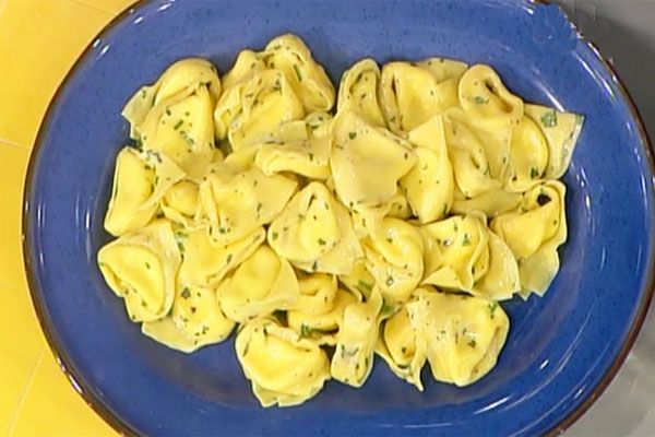 Tortelloni di magro con burro aromatico - Alessandra Spisni