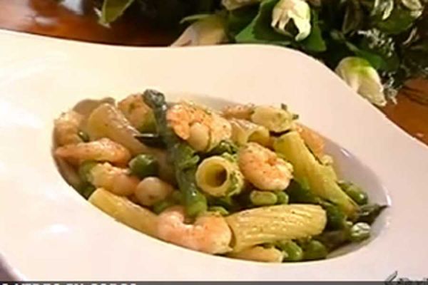 Tortiglioni dell'orto con i gamberi - cotto e mangiato