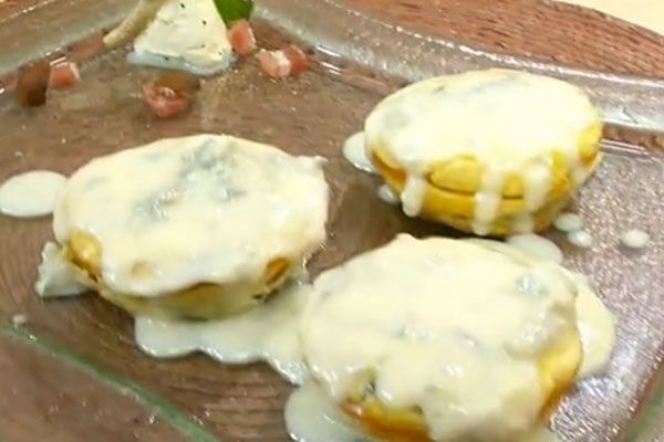 Tortino di funghi con crema di formaggio - cotto e mangiato