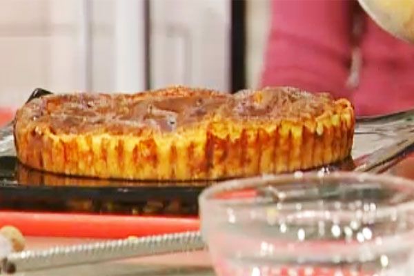 Ricetta Uova sode con besciamella di petronilla - Luisanna Messeri Uova sode con besciamella di petronilla - Luisanna Messeri