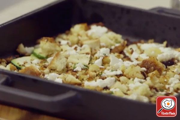 Verdure con crumble di pane e feta - Molto Bene