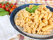 Pasta al sugo di noci