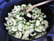 Pasta al pesto di zucchine