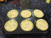 Muffin salati alle zucchine