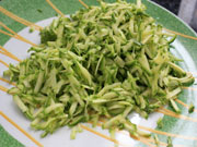 Pasta al rag bianco di zucchine