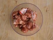 Ali di pollo alla senape e paprika