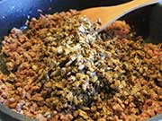 Pasta al rag� di funghi e prosciutto