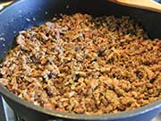 Pasta al rag� di funghi e prosciutto