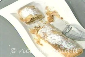 Ricetta Strudel di pere cioccolato e zenzero - Anna Moroni Strudel di pere cioccolato e zenzero - Anna Moroni