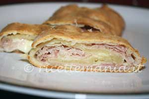 Strudel salato al prosciutto e fontina