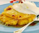Ananas caramellato con gelato di panna