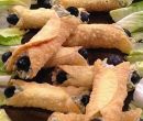 Cannoli di ricotta e scarola