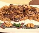 Pasta al radicchio con noci e semi di papavero - cotto e mangiato