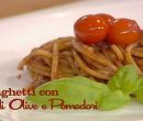 Spaghetti con patè di olive e pomodori - I menù di Benedetta