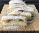 Strudel lievitato al formaggio